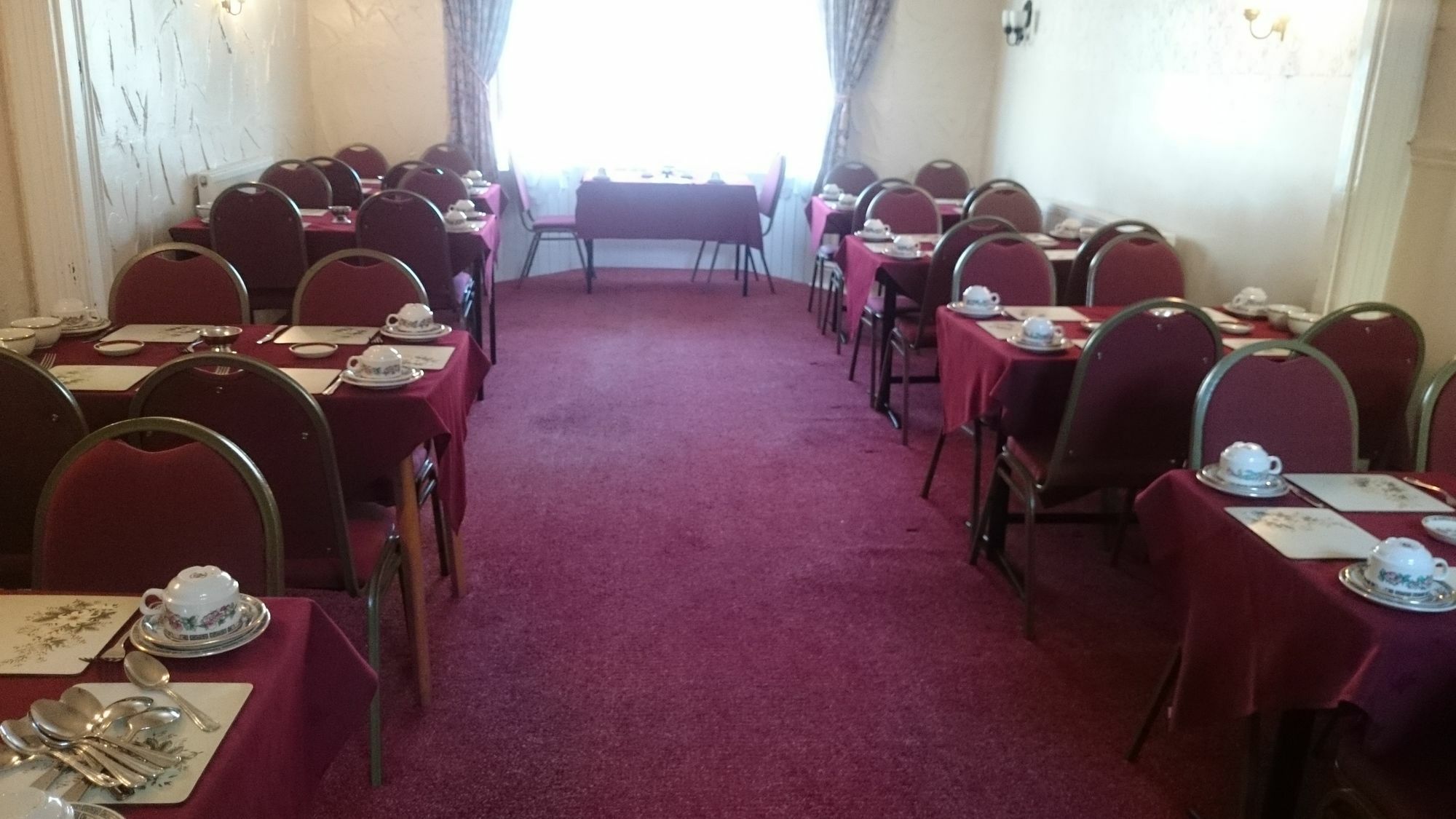 Hotel Tulip 3*